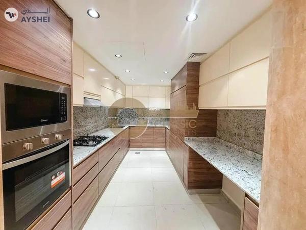 Vacant | 2 Bed plus Maid | Upgraded | High floor