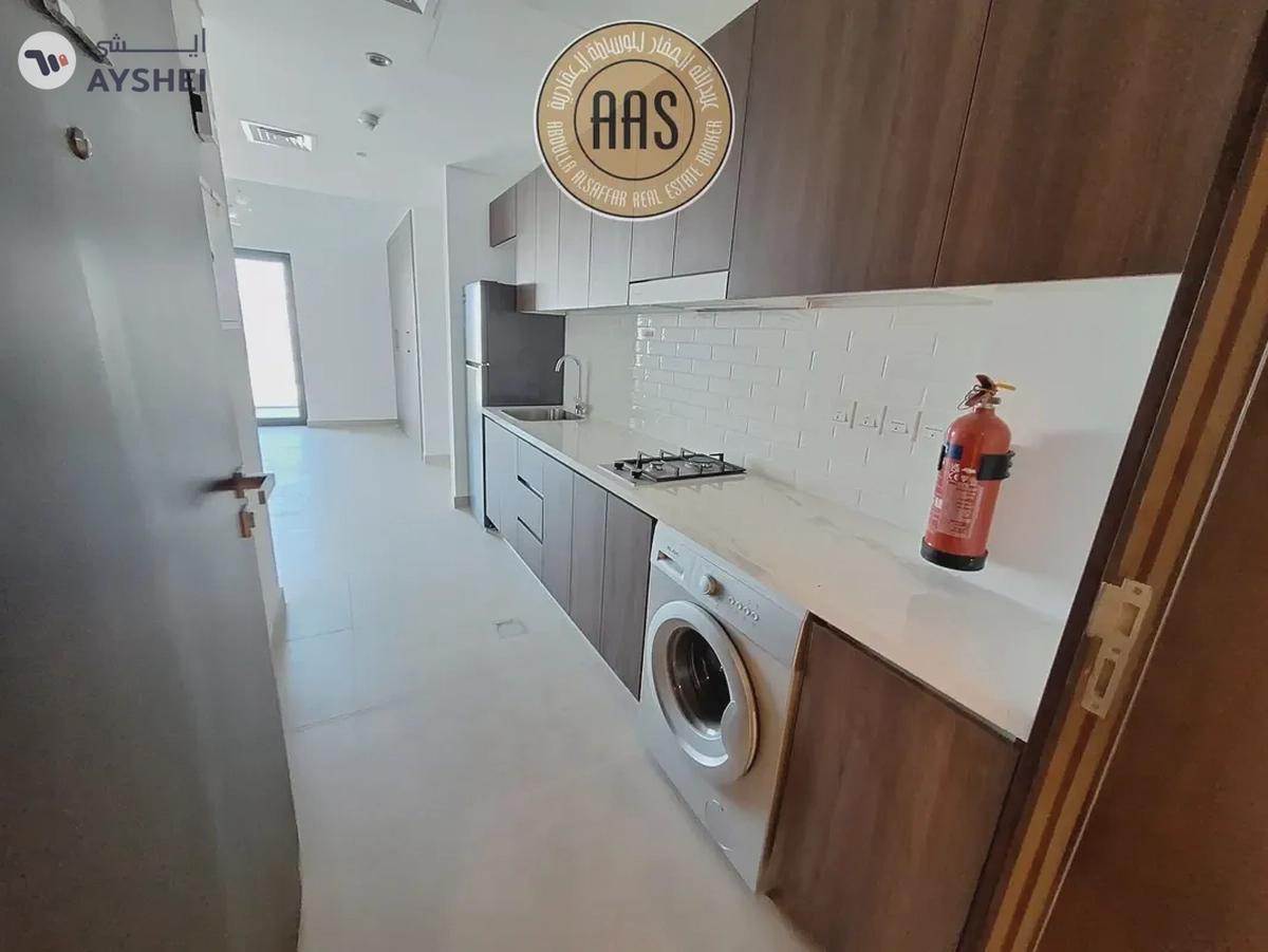 Luxurious Huge Studio Flat With Chiller Free-2-2