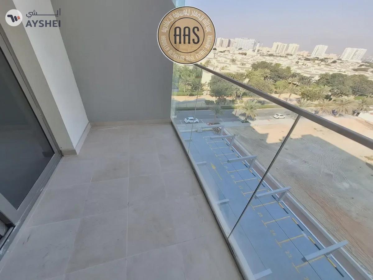 Luxurious Huge Studio Flat With Chiller Free-0-landscape