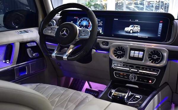 Mercedes Benz G550 ( 2024 Model ) in Grey Color American Specs