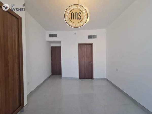 Lavish brand new luxurious huge 2bhk with maid's room all amenities