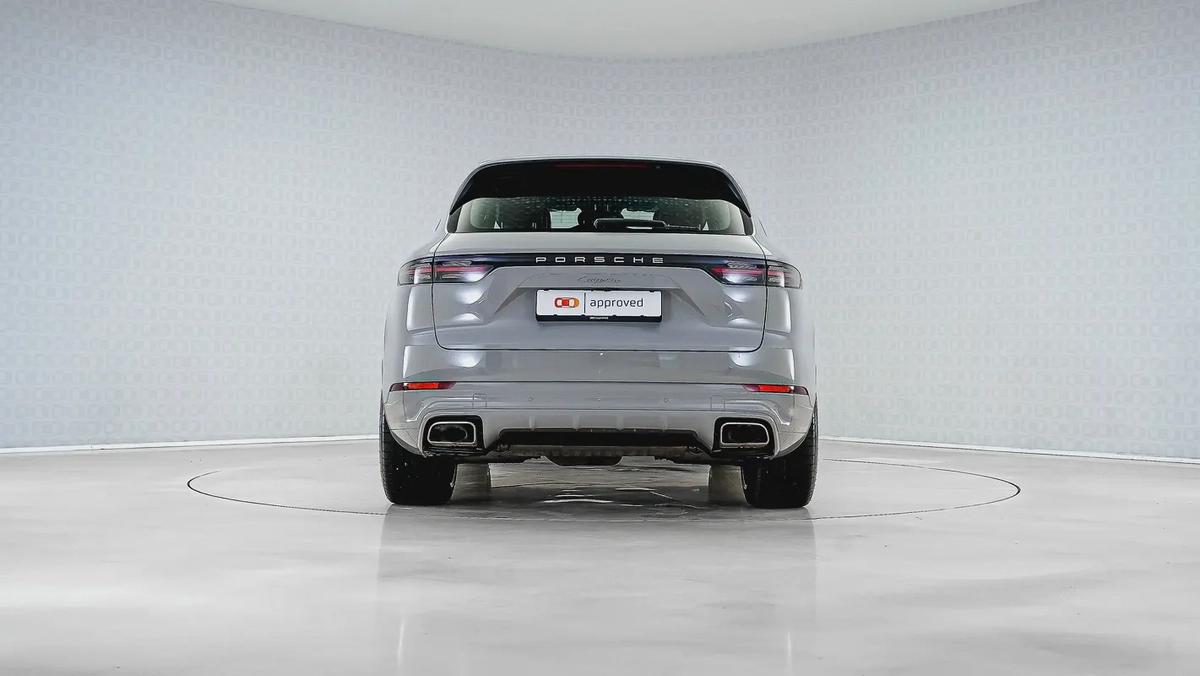 Special Offer | AED 4,276 PM | Premium Colour, Low KM | Cayenne V6-9-9