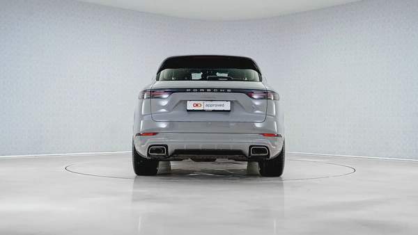 Special Offer | AED 4,276 PM | Premium Colour, Low KM | Cayenne V6