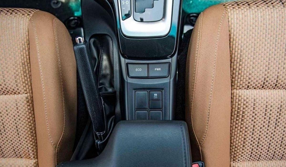 Toyota Fortuner FORTUNER 2.7L V4 2WD-14-14