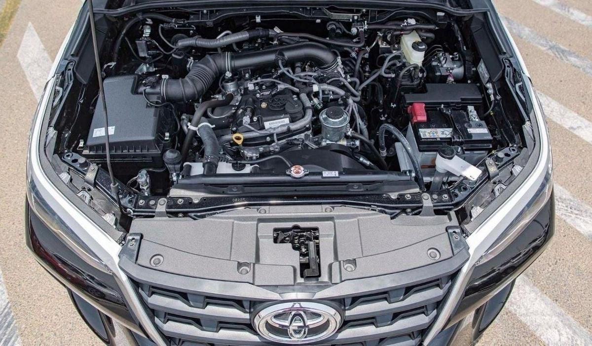 Toyota Fortuner FORTUNER 2.7L V4 2WD-19-19
