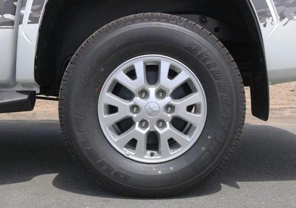 Mitsubishi L200 Mitsubishi L200Triton GLX PTR MT MY2025