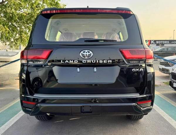 Toyota Land Cruiser GXR HIGH OPTN 4.0L PETROL V6 OMAN SPECS /RADAR /360 CAMERA | SOFT CLOSE DOOR