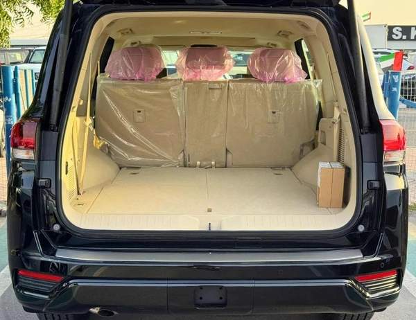 Toyota Land Cruiser GXR HIGH OPTN 4.0L PETROL V6 OMAN SPECS /RADAR /360 CAMERA | SOFT CLOSE DOOR