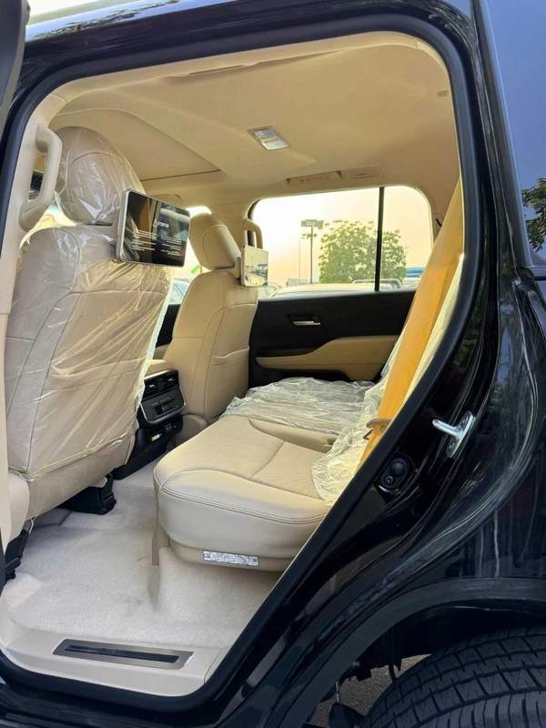 Toyota Land Cruiser GXR HIGH OPTN 4.0L PETROL V6 OMAN SPECS /RADAR /360 CAMERA | SOFT CLOSE DOOR