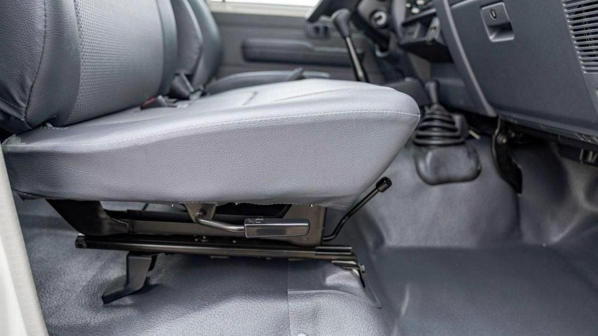 Toyota Land Cruiser Pick Up Toyota Land Cruiser Pick-up DC 4.2L Diesel MT 2024-10-10