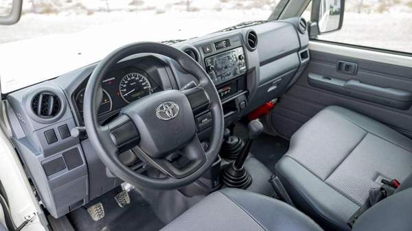 Toyota Land Cruiser Pick Up Toyota Land Cruiser Pick-up DC 4.2L Diesel MT 2024