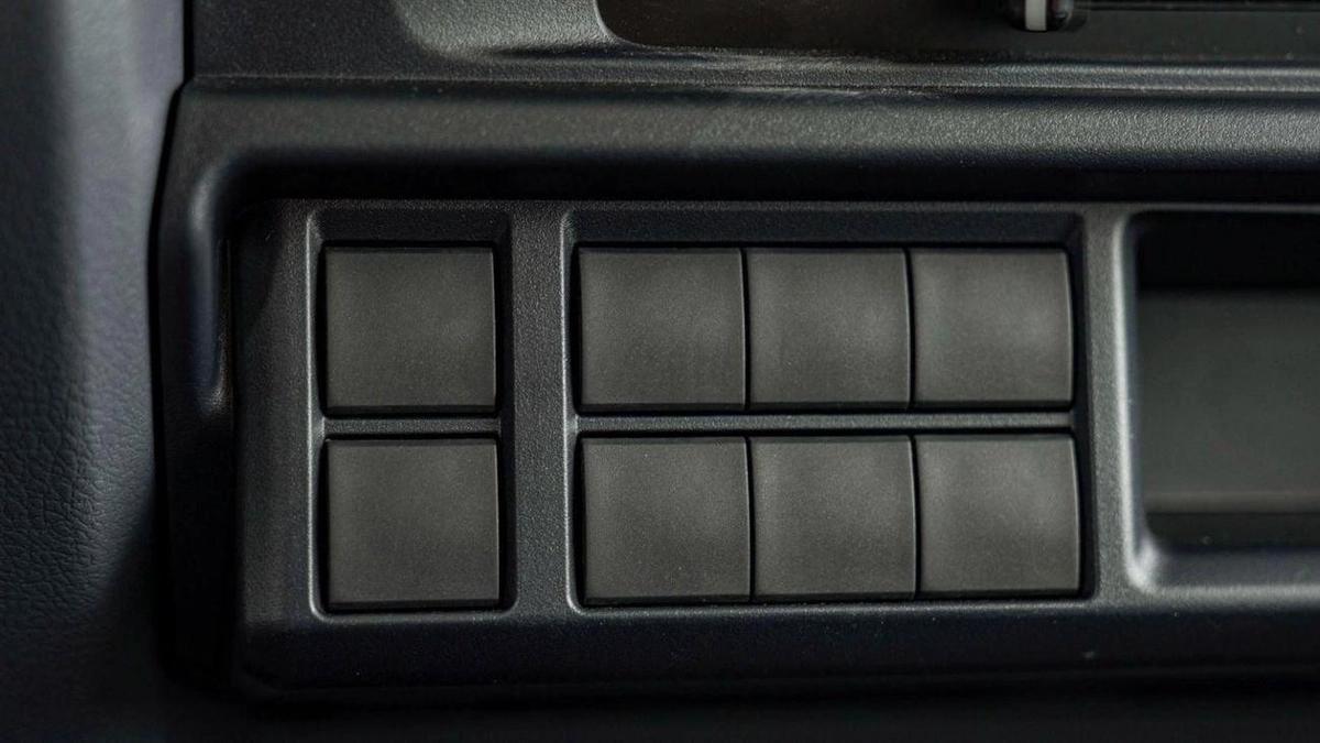 Toyota Land Cruiser Pick Up Toyota Land Cruiser Pick-up DC 4.2L Diesel MT 2024-16-16