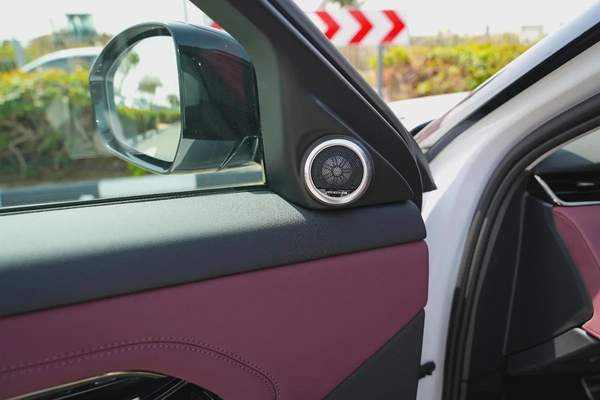 RANGE ROVER EVOQUE SE P250 DYNAMIC 2025!! FIVE YEARS WARRANTY!! THREE YEARS SERVICE CONTRACT