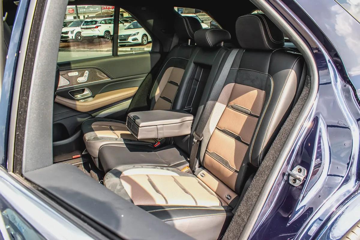 2022 - BENZ GLE63 S AMG - SUPER CLEAN - LIKE NEW - ONLY 35,000 KM-18-18