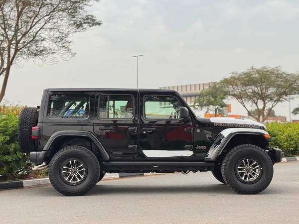 RUBICON 393 / BRAND NEW / FULL OPTION