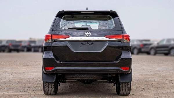 Toyota Fortuner Toyota Fortuner 2.7L Petrol 4X4 MY2025