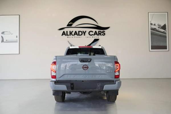 NISSAN NAVARA 2.5 DIESEL PRO4X 4X4 AT 2025