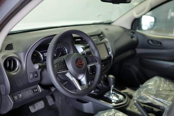 NISSAN NAVARA 2.5 DIESEL PRO4X 4X4 AT 2025