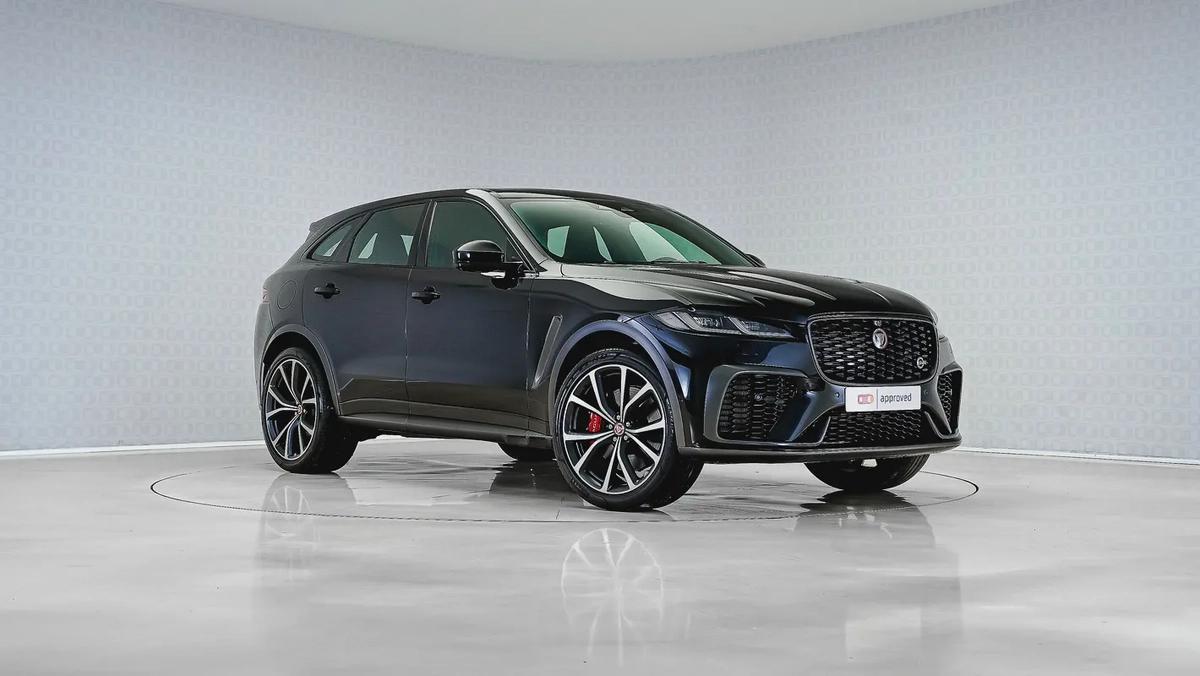 Special Offer | AED 4,423 PM | Super Low KM, Warranty, Service Oct 2028 | F Pace P550 SVR-1-1