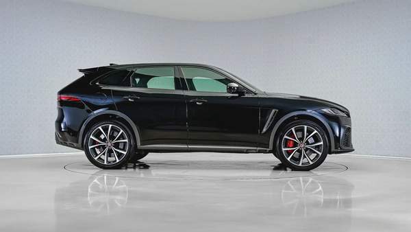 Special Offer | AED 4,423 PM | Super Low KM, Warranty, Service Oct 2028 | F Pace P550 SVR