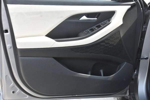 CRETA 1.5 GCC 2026 | SILVER