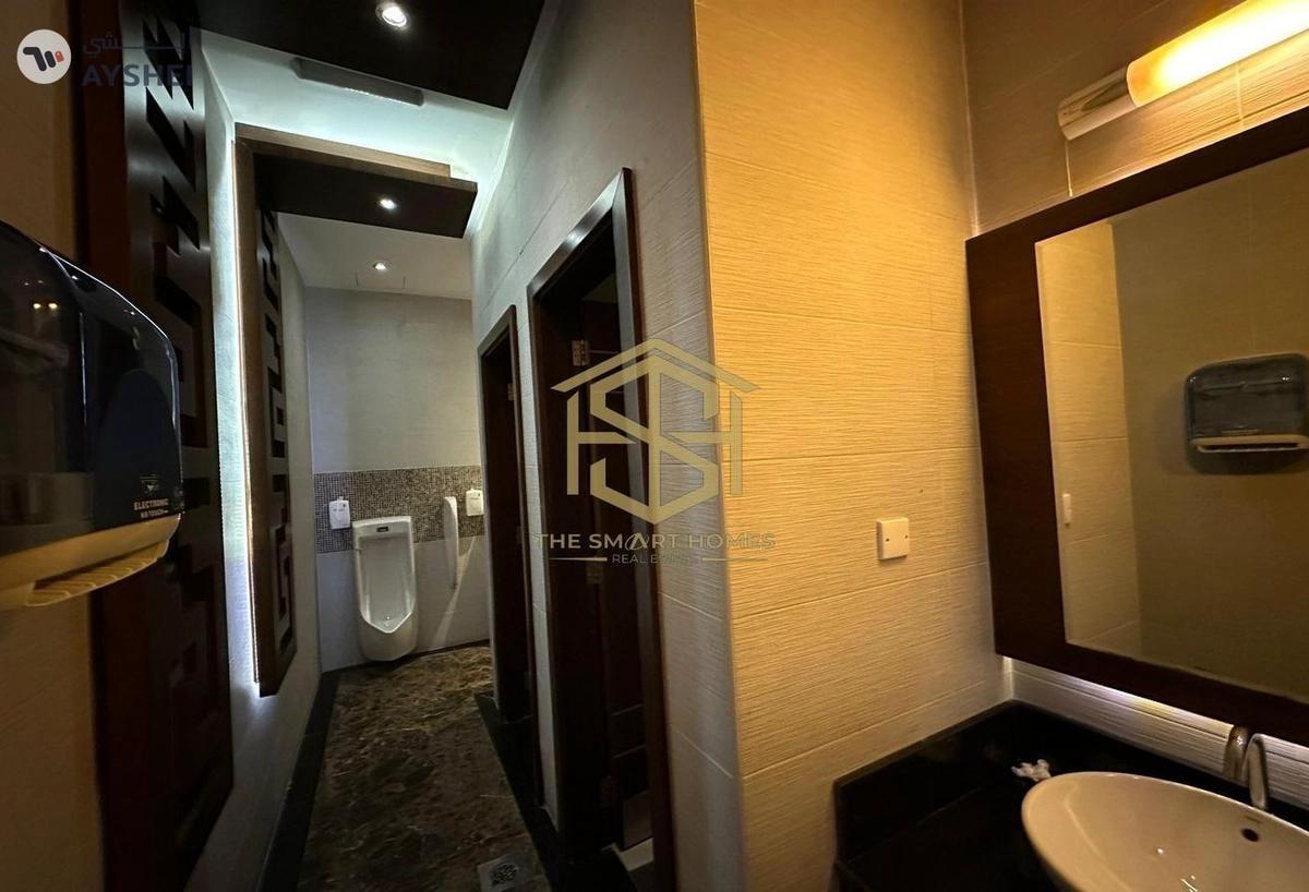 FULL FLOOR FOR RENT IN VOCO DUBAI, SHEIKH ZAYED ROAD-22-22