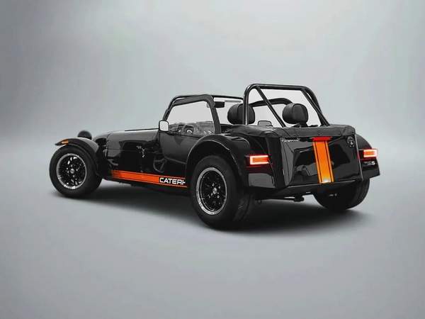 CASH ONLY: 239,000 AED | 2025 Caterham 360S / Perfect Entry-Level Caterham / Caterham Warranty
