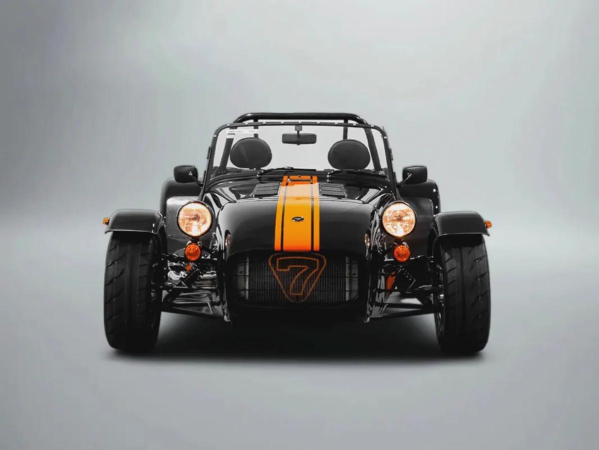 CASH ONLY: 239,000 AED | 2025 Caterham 360S / Perfect Entry-Level Caterham / Caterham Warranty-2-2