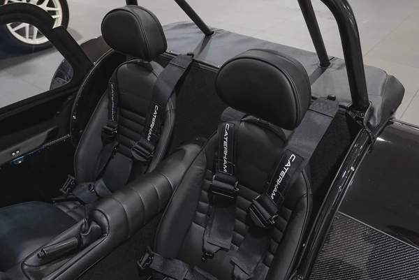 CASH ONLY: 239,000 AED | 2025 Caterham 360S / Perfect Entry-Level Caterham / Caterham Warranty