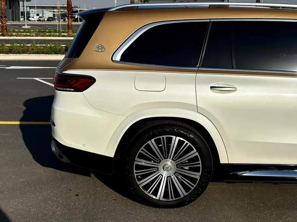 2023 Mercedes-Maybach GLS 600 | Clean Title | Low Km