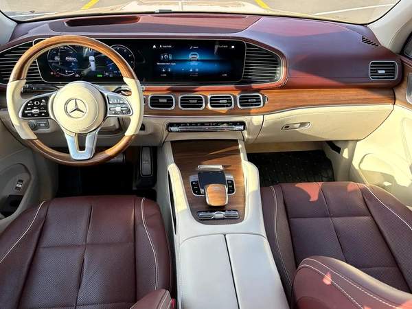 2023 Mercedes-Maybach GLS 600 | Clean Title | Low Km