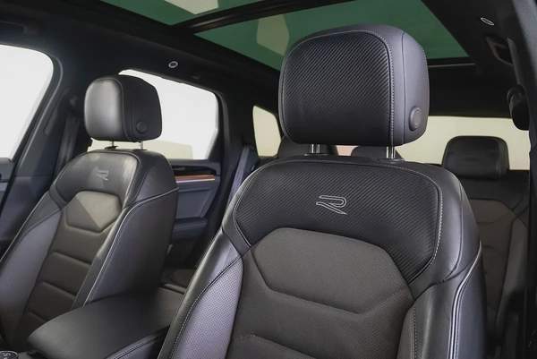 2023 Volkswagen Touareg R-Line - GCC Specs - Like New!