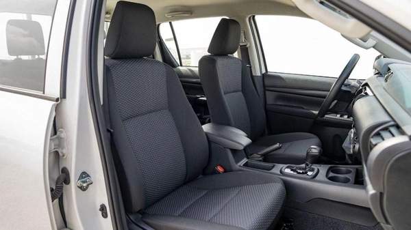 Toyota Hilux Toyota Hilux 2.7L petrol A/T MY24