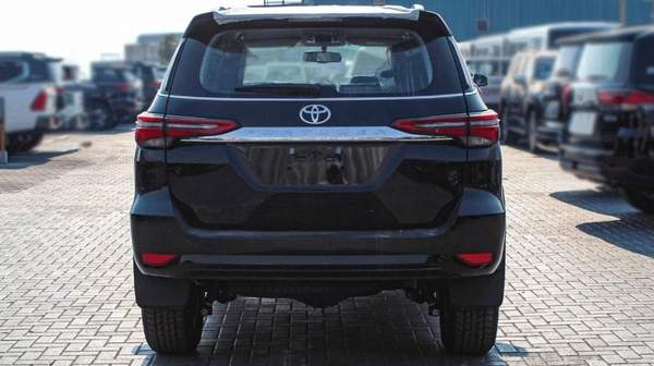 Toyota Fortuner VX 2.8L DIESEL 2024