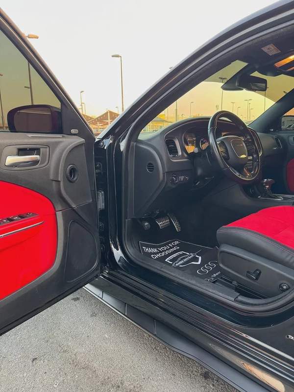 دودچ تشارچر RT V8 5.7L HEMI موديل 2020 وارد بحاله ممتازه