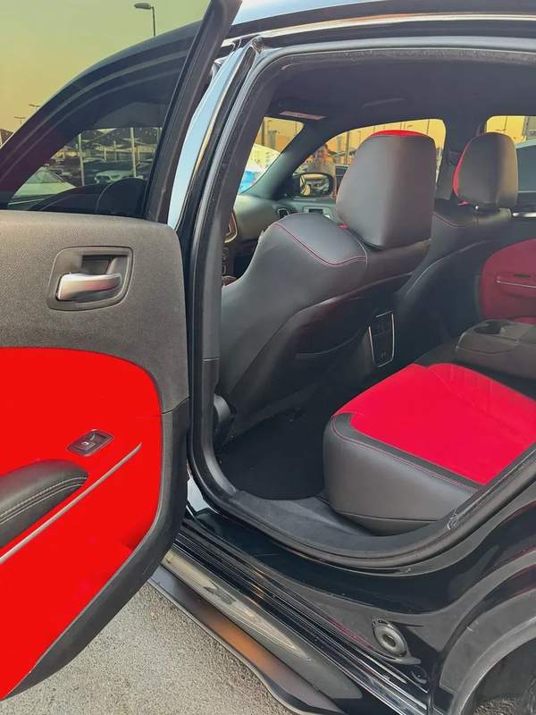 دودچ تشارچر RT V8 5.7L HEMI موديل 2020 وارد بحاله ممتازه