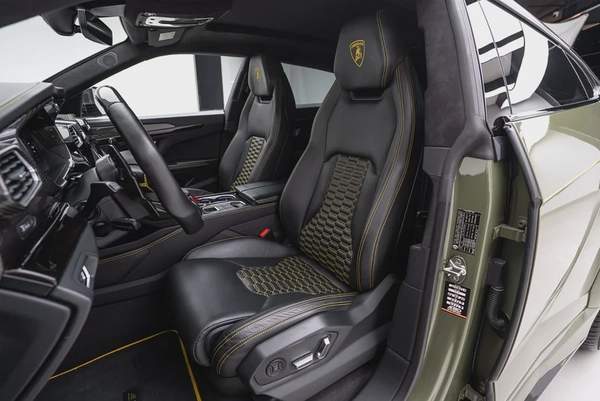 2021 LAMBORGHINI URUS BY MANSORY