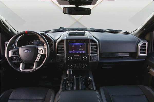 FORD RAPTOR 2020 - GCC - FULLY LOADED - AMAZING CONDITION