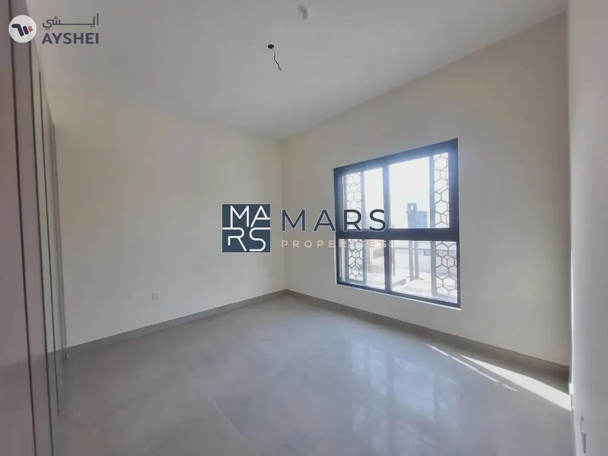 ๐ Spacious 3-Bedroom Townhouse in Eco-Friendly Sharjah Sustainable City - AED 120,000/Year ๐ฟ-18-18