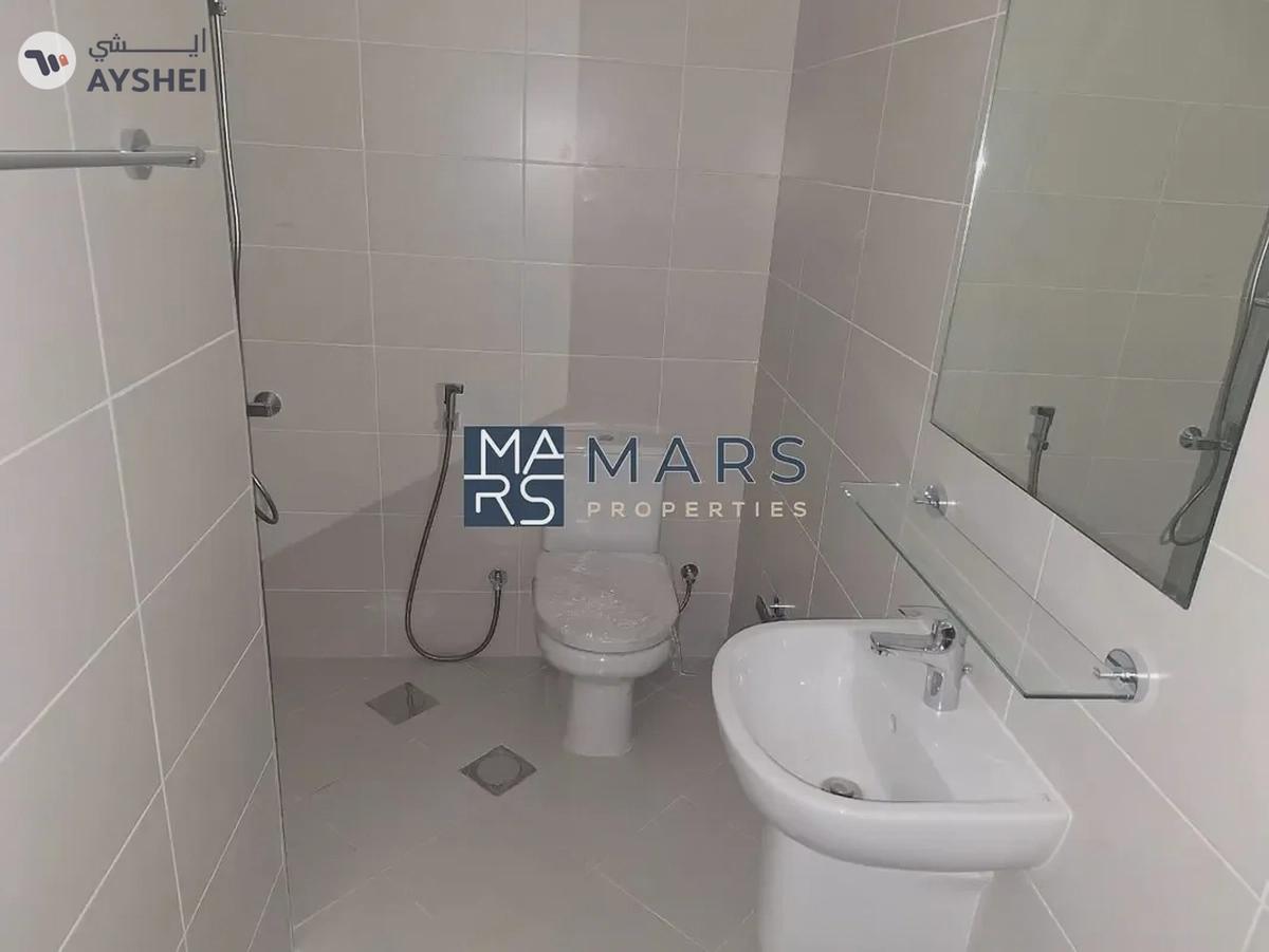 ๐ Spacious 3-Bedroom Townhouse in Eco-Friendly Sharjah Sustainable City - AED 120,000/Year ๐ฟ-6-6