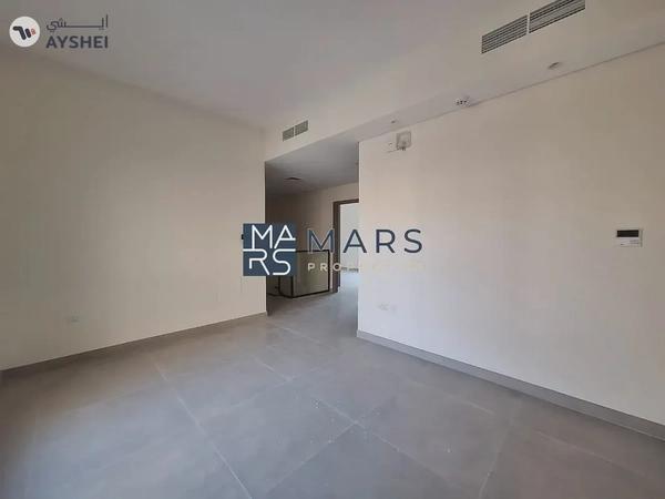 ๐ Spacious 3-Bedroom Townhouse in Eco-Friendly Sharjah Sustainable City - AED 120,000/Year ๐ฟ