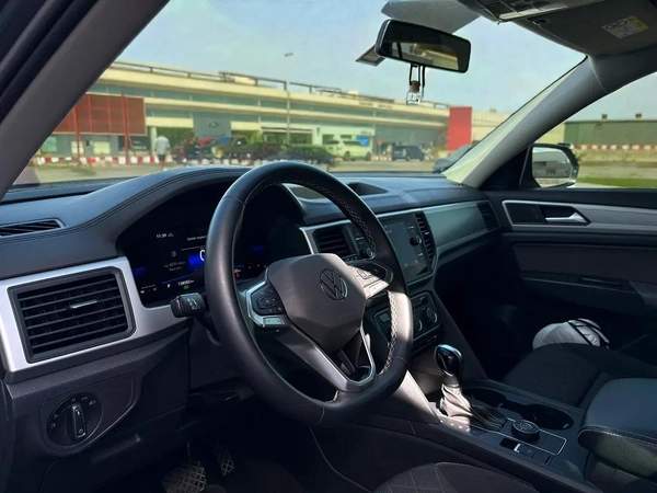 AED 1,220 P.M | 0% DOWN PAYMENT | VW TERAMONT 3.6L V6 | 2022 | GCC SPECS