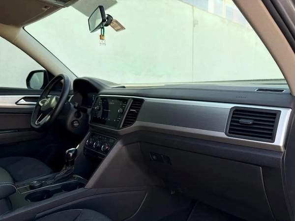 AED 1,220 P.M | 0% DOWN PAYMENT | VW TERAMONT 3.6L V6 | 2022 | GCC SPECS