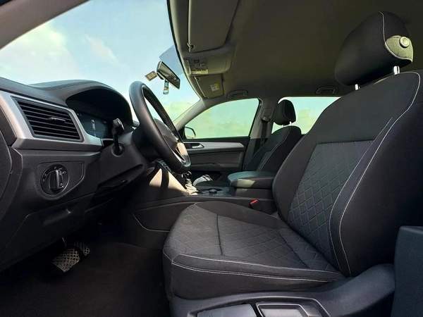 AED 1,220 P.M | 0% DOWN PAYMENT | VW TERAMONT 3.6L V6 | 2022 | GCC SPECS