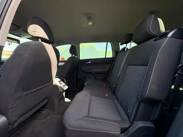 AED 1,220 P.M | 0% DOWN PAYMENT | VW TERAMONT 3.6L V6 | 2022 | GCC SPECS