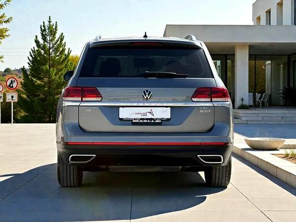 AED 1,220 P.M | 0% DOWN PAYMENT | VW TERAMONT 3.6L V6 | 2022 | GCC SPECS