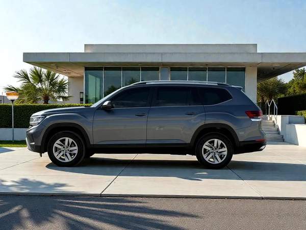 AED 1,220 P.M | 0% DOWN PAYMENT | VW TERAMONT 3.6L V6 | 2022 | GCC SPECS