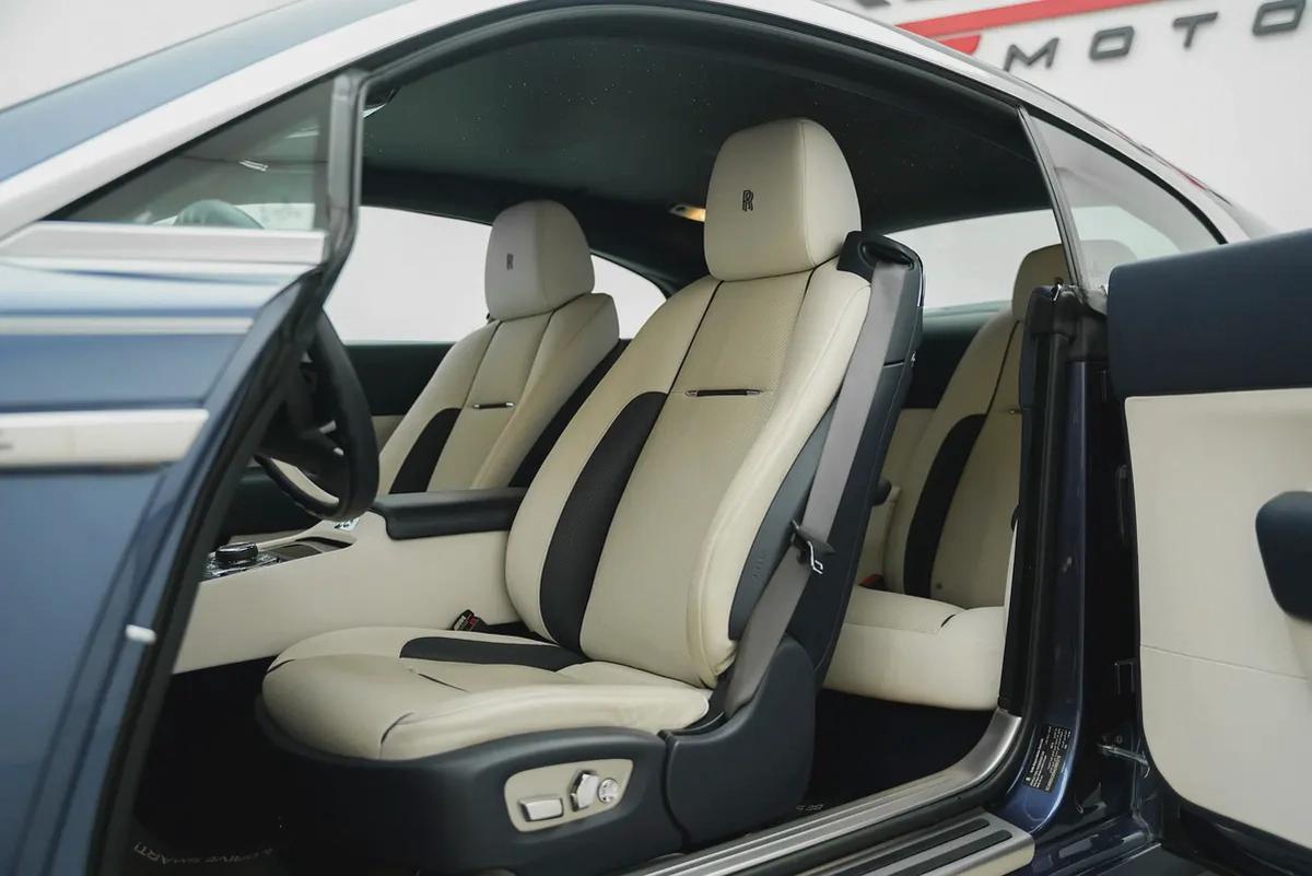 2017 ROLLS-ROYCE WRAITH-7-7