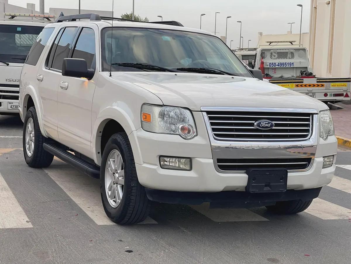 Ford Explorer XLT 2010 - GCC first owner-7-7