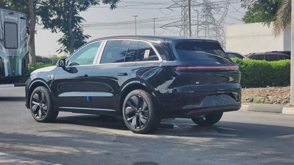 Li Auto L6 (Black)